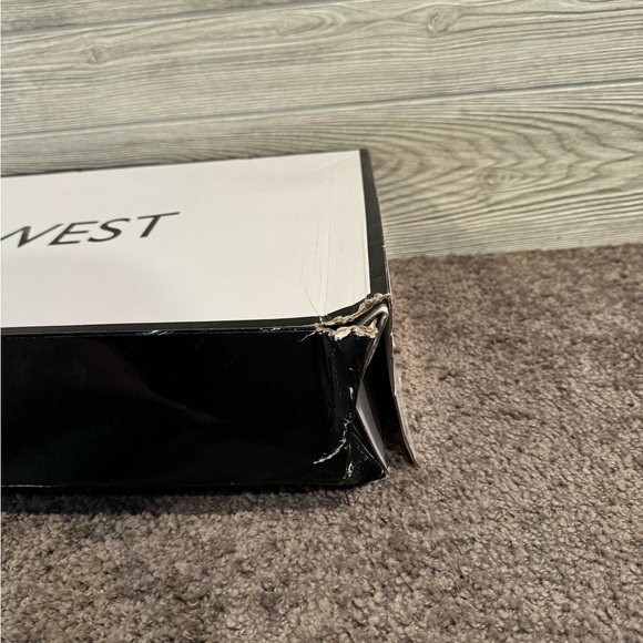 Nine West NWLEGRETTO Boots - Picture 3 of 3